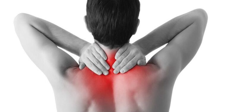 back pain in the shoulder blade